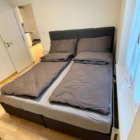 Gemuetliche Wohnung An Bester Lage Im Kreis 4 Zurich Bagian luar foto